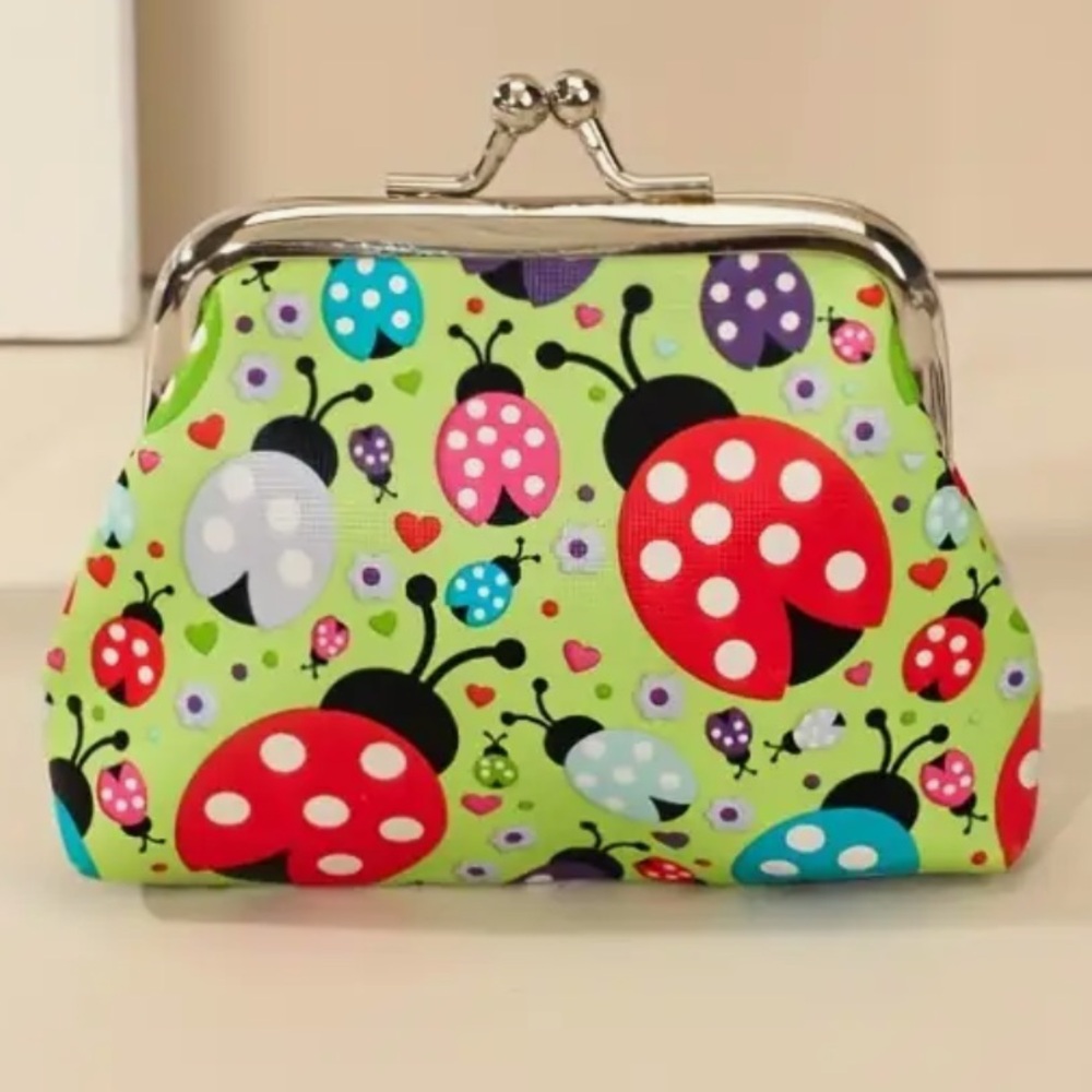 🐞💚🐞 GREEN LADYBUG COIN PURSE OR STUDENT WALLET❗️🐞💚🐞